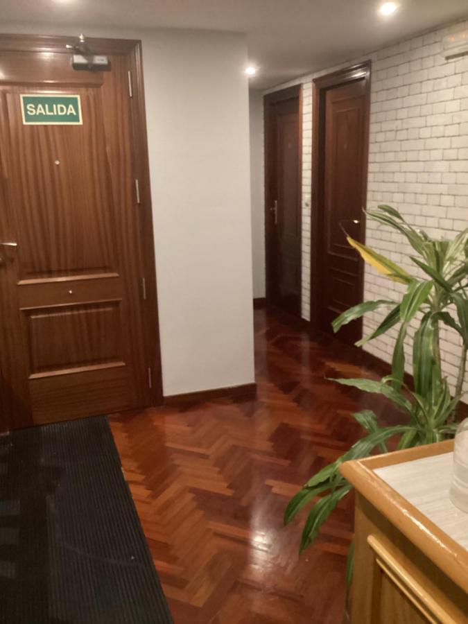 Saudade Hostal Cafeteria آكورونيا المظهر الخارجي الصورة
